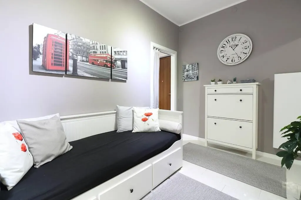 Lake House Valeriana Pilzone شقة
