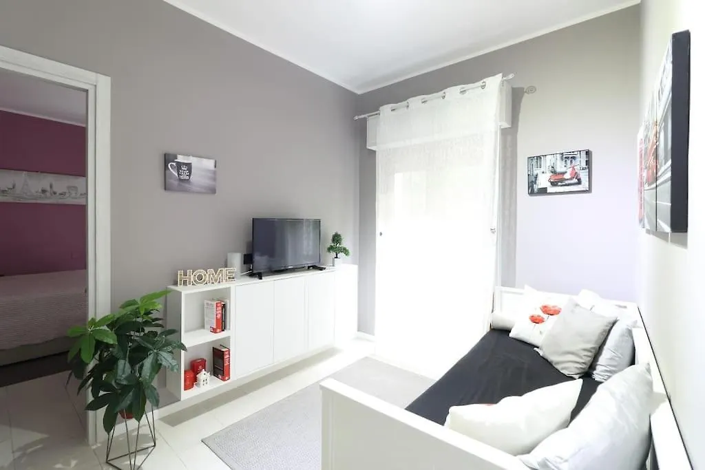 Lake House Valeriana Pilzone 0*,  إيطاليا